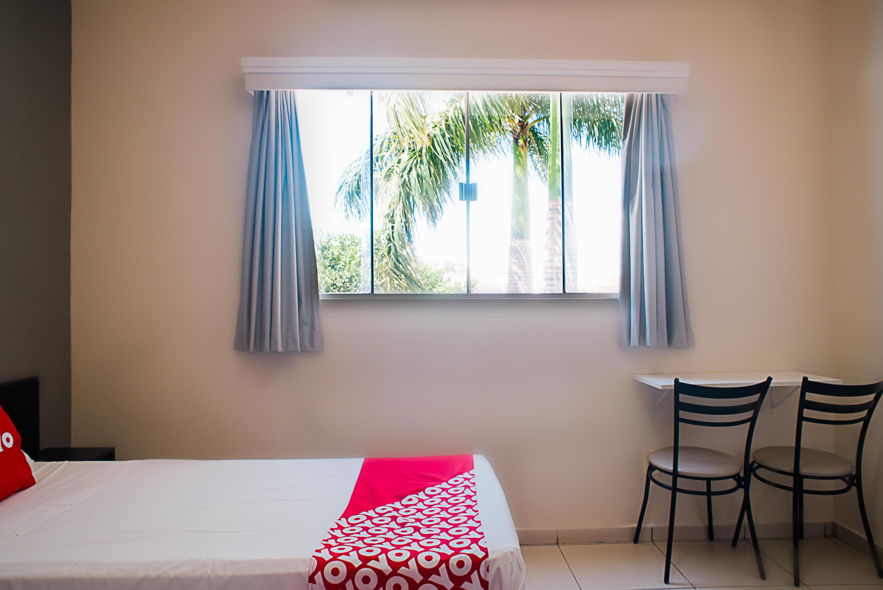 קמפו גרנדה Oyo Cerrado Hotel, Campo Grande מראה חיצוני תמונה A room at the hotel
