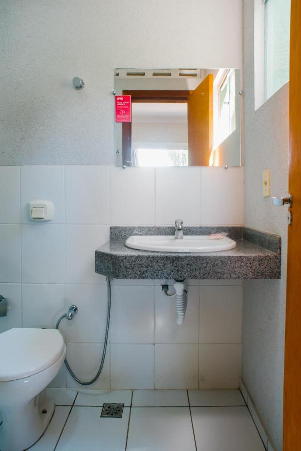 קמפו גרנדה Oyo Cerrado Hotel, Campo Grande מראה חיצוני תמונה Bathroom